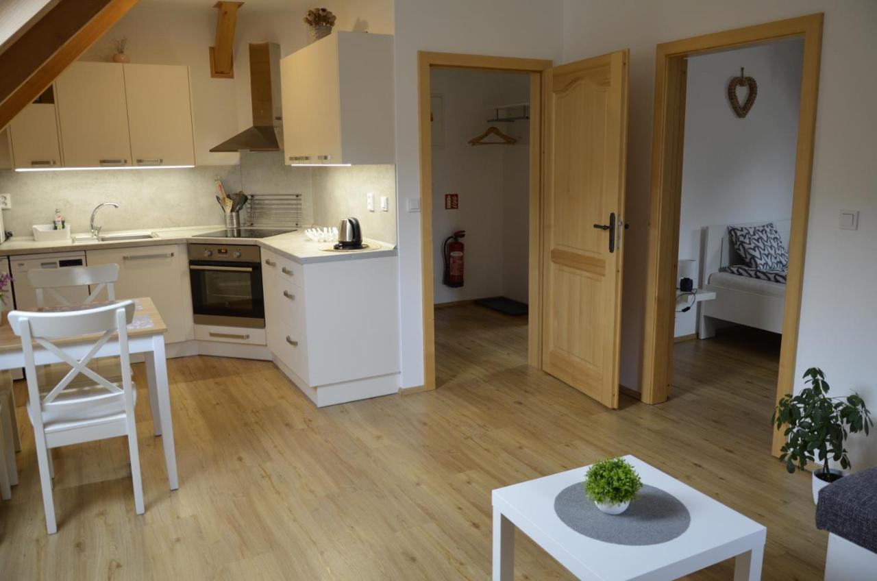Apartmany U Vlcich Jam Petrowitz Dış mekan fotoğraf